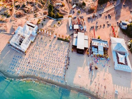 Министърът на туризма Николина Ангелкова отбеляза точка в своя полза