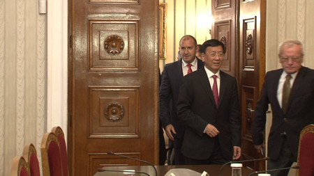 Китай поиска визови и митнически облекчения за туристите си Това