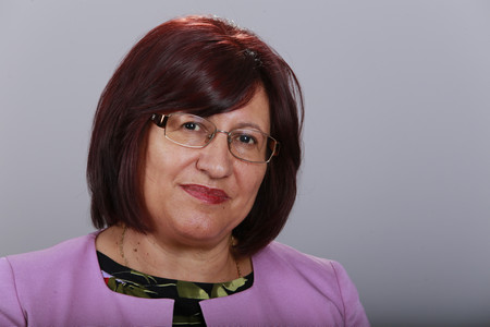 МИЛКА ХРИСТОВА e родена на 5 октомври 1957 г Завършила