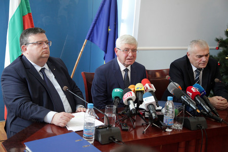 Кирил Ананиев бе избран за министър на здравеопазването 121 народни