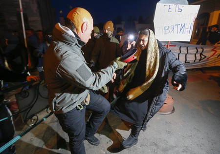 Куче православно Така сегашният президент на Украйна Петро Порошенко още