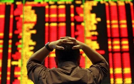 Българската икономика излиза от финансово икономическата криза нереформирана и с неефективна