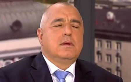 Владимир ГЕОРГИЕВИ по море и по суша Накъдето се обърнеш