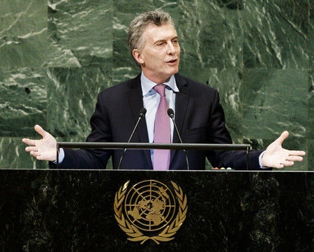 Преди две седмици аржентинският президент Маурисио Макри се изправи пред