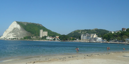 Няма нищо по приказно от това сутрин да те будят трелитe