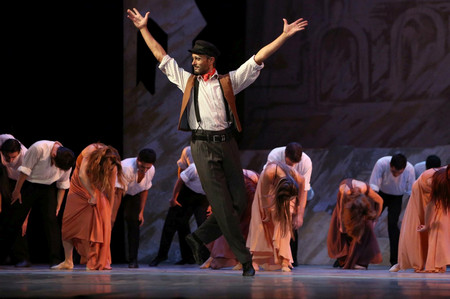 Освен богатата кинопрограма от над 110 филма зрителите и гостите