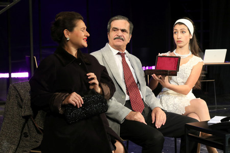 Ямболският драматичен театър Невена Коканова гостува на сцената на ДСТ