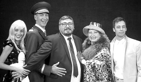 Не е лесно организирането на фестивала Звезди на театъра защото