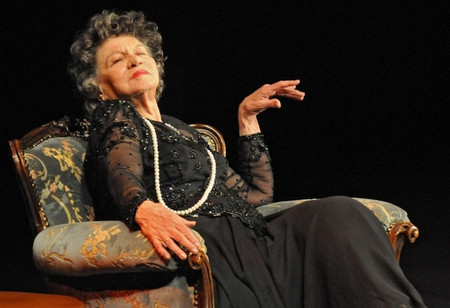 Със специален спектакъл юбилей великата и неповторима Стоянка Мутафова ще отбележи