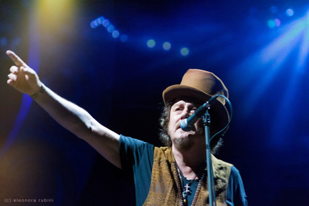 Остават броени дни до концерта на мегазвездата Дзукеро в Античния