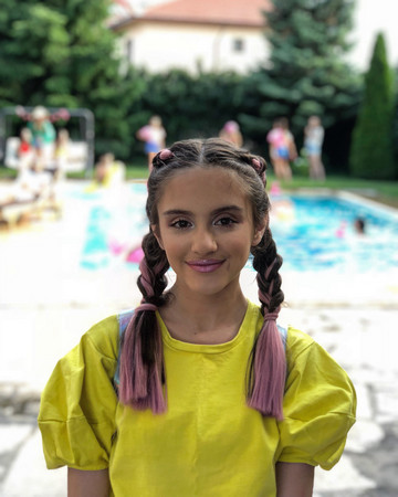 Звездата от Детска Евровизия Лидия Ганева представи своята най нова песен