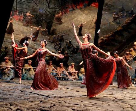 След аплодисментите на публиката в Болшой театър Софийската опера предлага