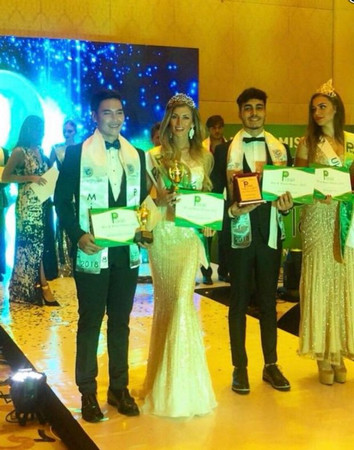 Носителката на титлата Мис България 2017 Тамара Георгиева завоюва приза