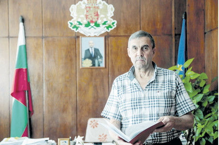 Милчо Въков е роден на 6 юли 1950 г в